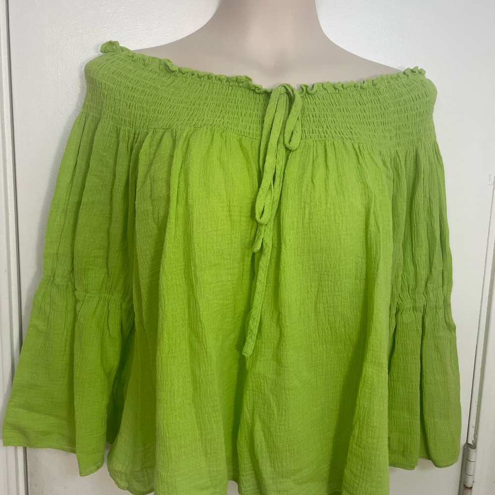 Off-Shoulder Peasant Top - Lime Green